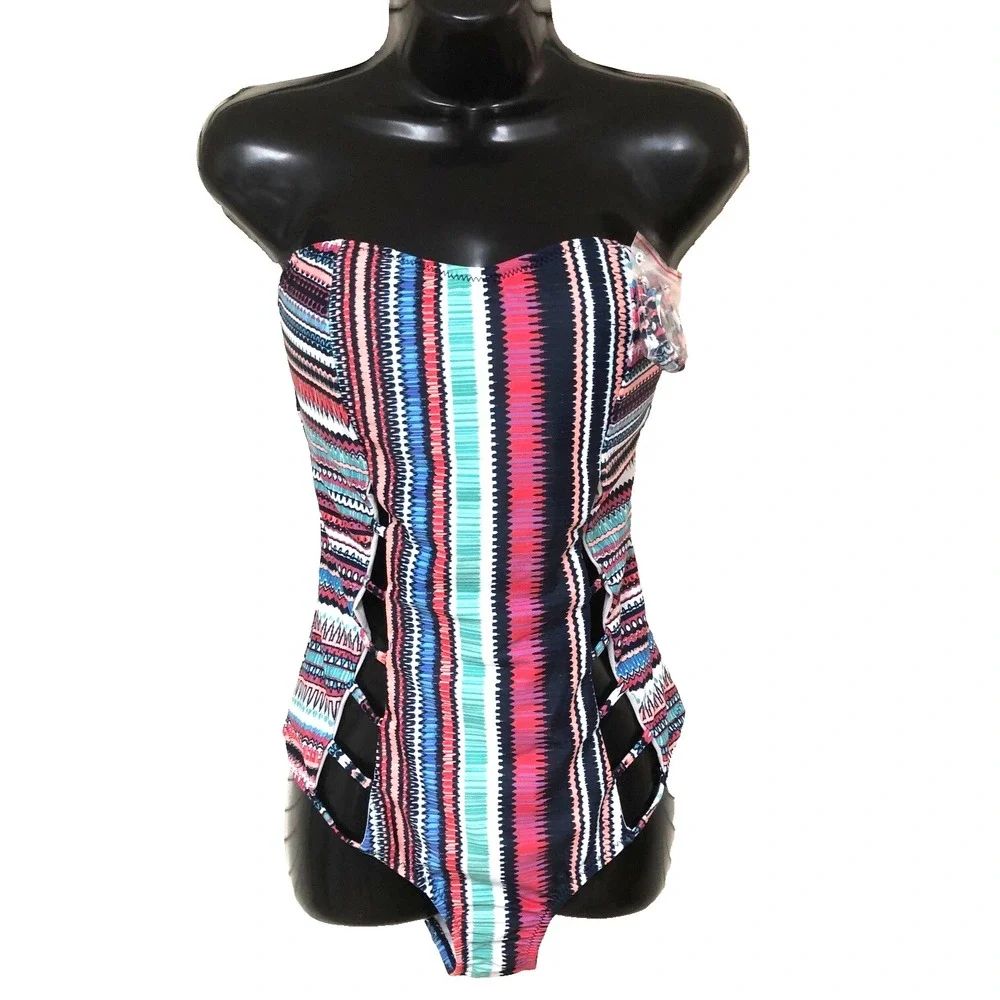 NWT Jessica Simpson Cutout Swimsuit Women M 1 PC Southwestern Feather Charm $102